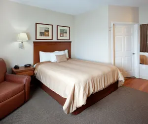 Photo 3 - Candlewood Suites Corpus Christi-Spid, an IHG Hotel