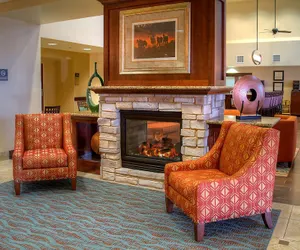 Photo 4 - Hampton Inn Suites Altus