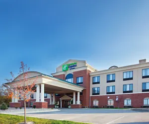 Photo 2 - Holiday Inn Express Hotel & Suites Logansport, an IHG Hotel