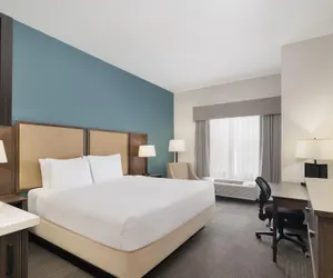 Photo 5 - Best Western Plus Frontier Inn