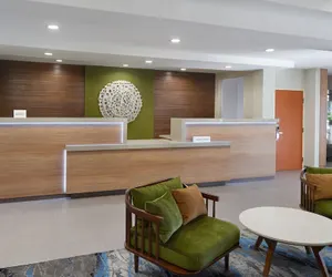 Photo 5 - Fairfield Inn and Suites by Marriott Atlanta McDonough