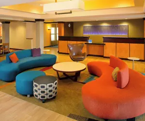 Photo 4 - Fairfield Inn and Suites by Marriott Atlanta McDonough