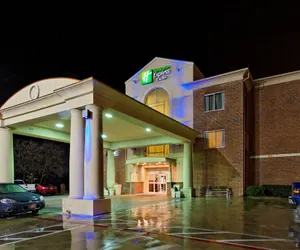 Photo 2 - Holiday Inn Express Hotel & Suites San Antonio, an IHG Hotel