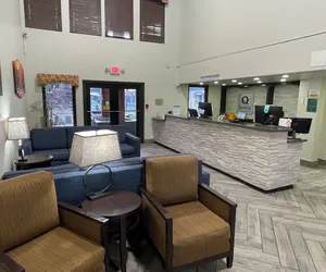 Photo 2 - Quality Inn & Suites Goodyear - Phoenix West