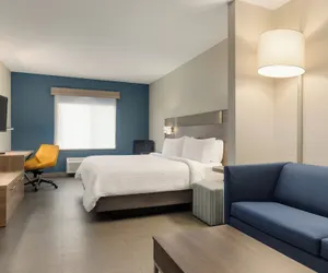 Photo 5 - Holiday Inn Express & Suites Fort Lauderdale Airport South by IHG