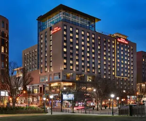 Photo 2 - Hilton Garden Inn Atlanta Downtown