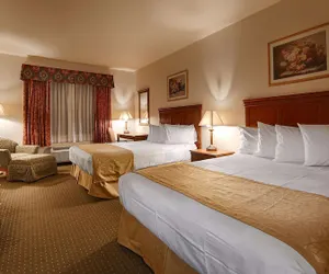 Photo 5 - Best Western Plus Lake Elsinore Inn & Suites