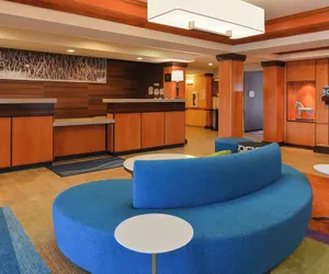 Photo 3 - Fairfield Inn & Suites by Marriott Bloomington