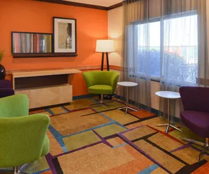 Photo 3 - Fairfield Inn & Suites by Marriott Bloomington