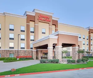 Photo 2 - Hampton Inn & Suites Dallas-Arlington-South