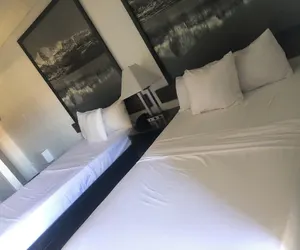 Photo 5 - Budget Inn Denver Downtown