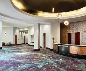 Photo 5 - Renaissance® Phoenix Glendale Hotel & Conference Center