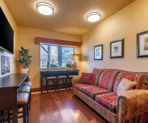 Photo 5 - Best Western Devils Tower Inn