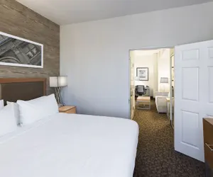Photo 5 - Holiday Inn Savannah Historic District by IHG