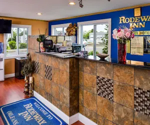 Photo 4 - Rodeway Inn Orleans - Cape Cod