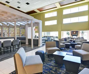 Photo 5 - Embassy Suites by Hilton Valencia