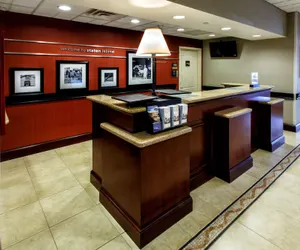 Photo 5 - Hampton Inn & Suites Staten Island