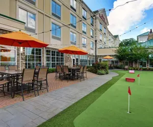 Photo 2 - Hilton Garden Inn Hamilton