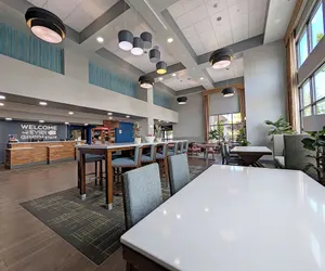 Photo 5 - Hampton Inn & Suites Tacoma