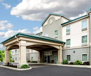 Photo 2 - Quality Inn & Suites Fishkill South near I-84