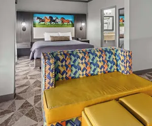 Photo 5 - Big Country Hotel & Suites, SureStay Collection by BW
