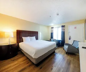 Photo 2 - King City Motel by OYO Pasco