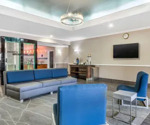 Photo 3 - Comfort Inn & Suites North Charleston - Northwoods