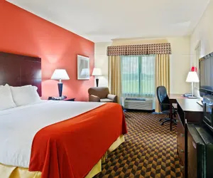 Photo 5 - Holiday Inn Express Hotel & Suites Malvern, an IHG Hotel