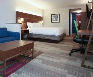Photo 4 - Holiday Inn Express Hotel & Suites Cincinnati Se Newport by IHG