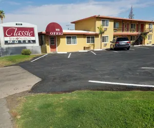 Photo 2 - Classic Inn & Suites