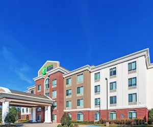 Photo 2 - Holiday Inn Express & Suites West, an IHG Hotel