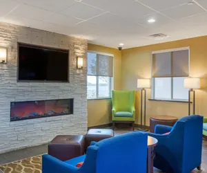 Photo 3 - Comfort Inn & Suites