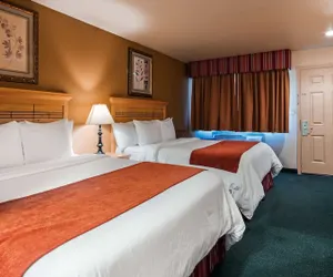 Photo 5 - Best Western Plus Hartford Lodge
