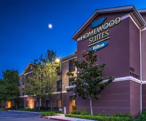 Photo 2 - Homewood Suites by Hilton Fresno