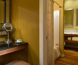 Photo 5 - The Inn At Leola Village, a Historic Hotel of America