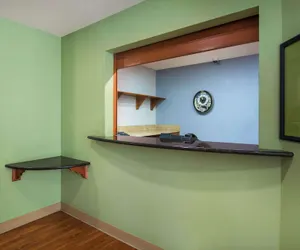 Photo 5 - WoodSpring Suites Louisville Southeast