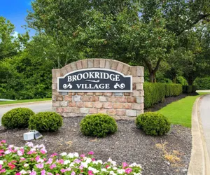 Photo 2 - WoodSpring Suites Louisville Southeast