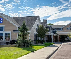 Photo 2 - AmeriVu Inn & Suites - Waconia