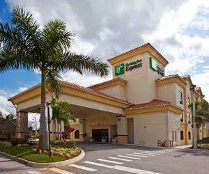 Photo 2 - Holiday Inn Express Stuart, an IHG Hotel