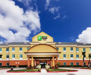 Photo 2 - Holiday Inn Express & Suites Corpus Christi NW - Calallen, an IHG Hotel