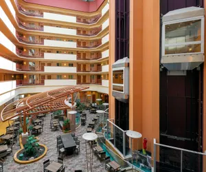 Photo 2 - Embassy Suites Omaha-La Vista/Hotel & Conference Center