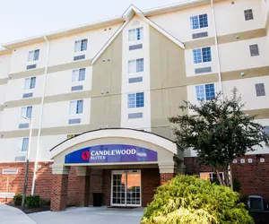 Photo 2 - Candlewood Suites Richmond North Glen Allen, an IHG Hotel