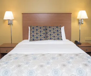 Photo 5 - Nordic Inn & Suites