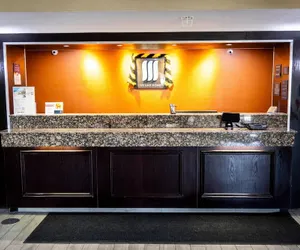 Photo 2 - MainStay Suites Coralville - Iowa City
