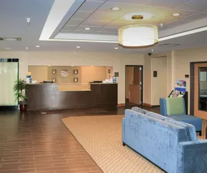 Photo 4 - Comfort Inn & Suites Sikeston I-55