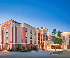 Photo 2 - Hampton Inn & Suites Providence/Smithfield