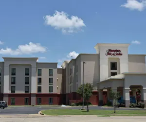 Photo 2 - Hampton Inn & Suites Alexandria