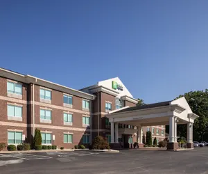 Photo 2 - Holiday Inn Express & Suites Carrollton by IHG
