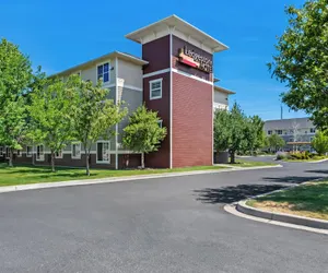 Photo 2 - Ledgestone Suites Hotel Yakima