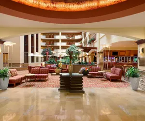 Photo 4 - Embassy Suites by Hilton Norman Hotel & Conference Center
